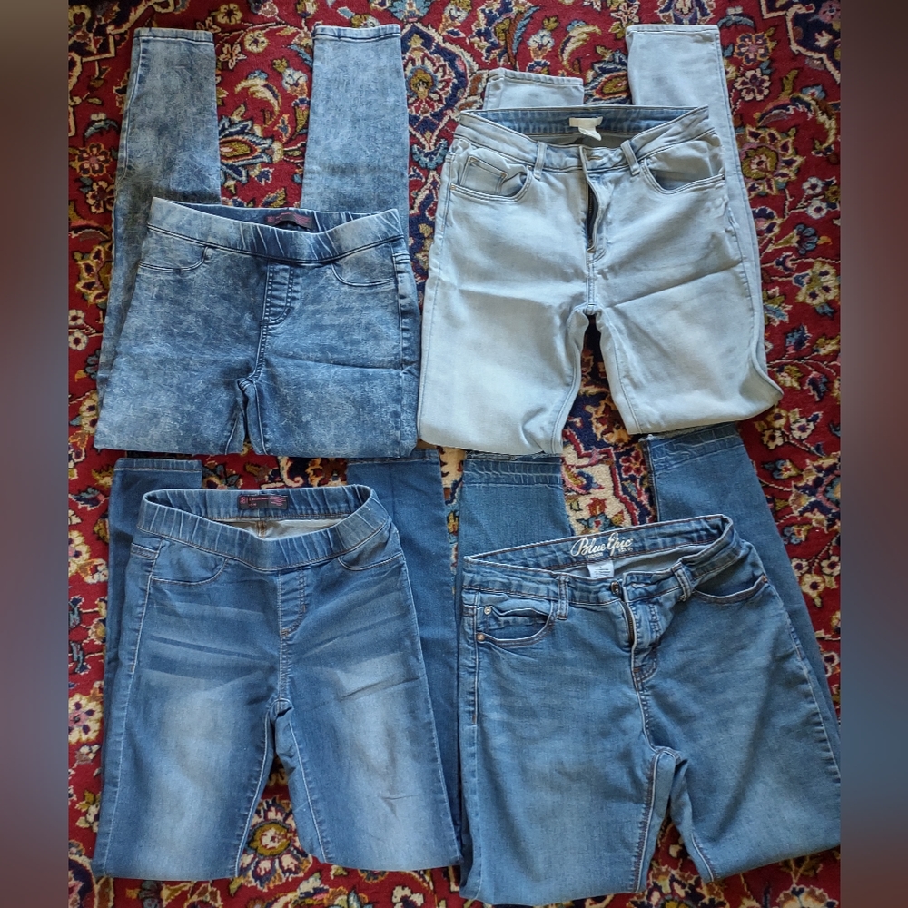 Bundle!!! Four Pair of Jeans
